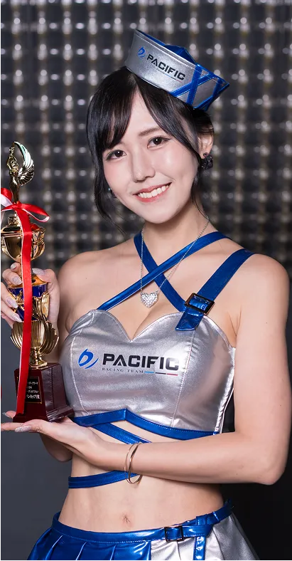 水城かおり